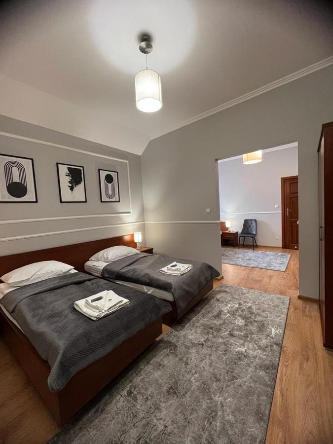 Hotel Nad Stara Nida *** à Pinczow Extérieur photo